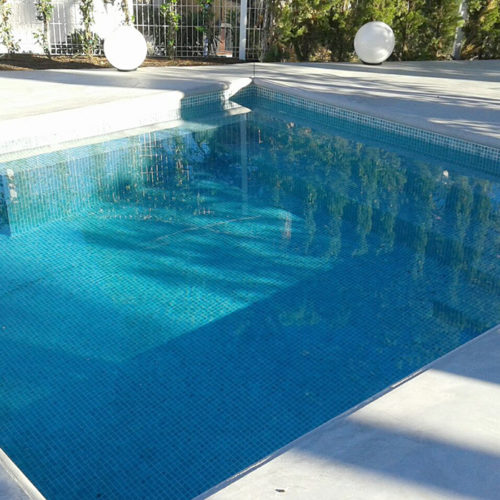 Construcción piscina de obra en Pals por MAP Paletas y Albañiles