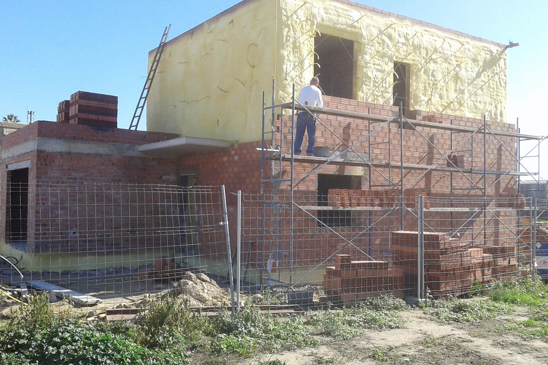 PODEMOS REALIZAR CUALQUIER CONSTRUCCIÓN POR COMPLEJA QUE SEA